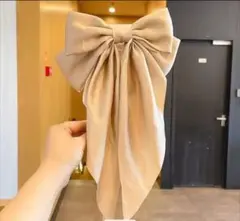ベージュ リボン型 ヘアアクセサリー