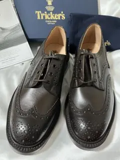トリッカーズ バートン 黒 size 9.5 シューツリー付 - メルカリ