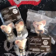 SKZOO ガチャ つまつな でらっくす！ フォクシニー カニカン