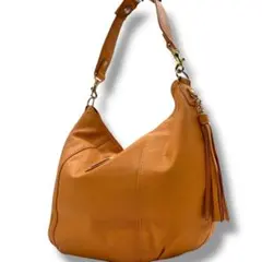 アタオ　キャンディバッグ　ゴールド金具　タッセル　肩がけバッグ　ワンハンドル ATAOのフリマアイテム一覧