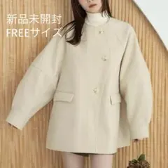 hinari ヒナリ　ウェーブデザインミドルコート　ベージュ　新品未使用 hinari（ヒナリ）の「ウェーブデザインミドルコート（その他