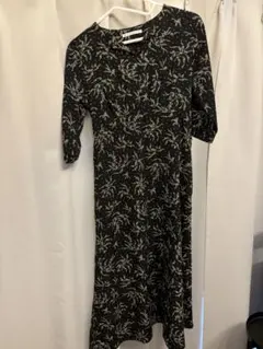 KBF 花柄 七分丈 Aラインワンピース