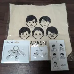 ARASHI 嵐を旅する展覧会トートバッグ・キーホルダー・缶バッジ