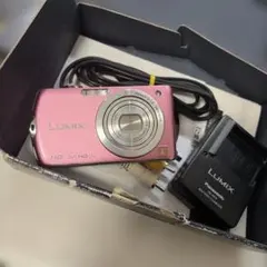 Panasonic LUMIX FX DMC-FX70のサムネイル