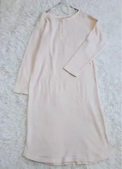 シェルネイ ロングワンピース ワッフル（M）アイボリー 長袖 ストレッチ