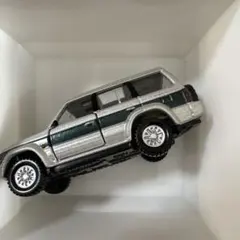 トミカ 三菱パジェロ