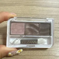 CEZANNE ライティングアップアイシャドウ 03のサムネイル