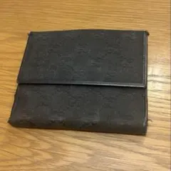 グッチ 二つ折り財布 GGキャンバス