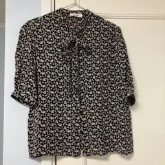中古美品 CELINE ボウタイブラウス 半袖　36 2026年最新】CELINE レディース 半袖 シャツ・ブラウスの人気アイテム