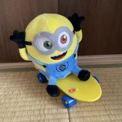 ミニオン スケートボード ぬいぐるみ