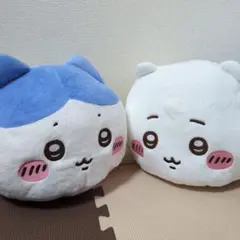 ちいかわ　プレミアムドームクッション　ちいかわ＆ハチワレ