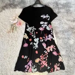 Desigual デシグアル 花柄 ワンピース S 黒 Aライン ストレッチ