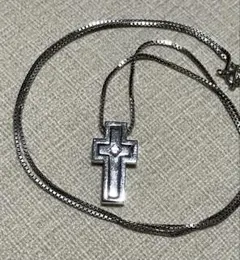シルバー クロス型ペンダント ネックレス