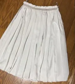 COMME CA ISM ホワイト プリーツスカート　未着用