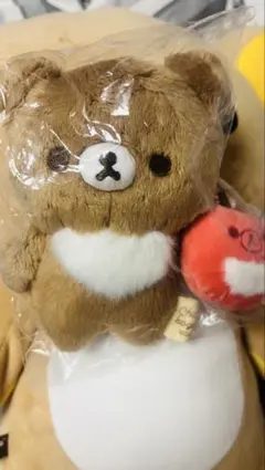 希少】チャイロイコグマ 2019 クリスマス ぶらさげぬいぐるみ - メルカリ