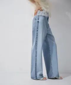 Item thumbnail for item a36ad6fd-8624-44a6-be01-fce8a7de76a8