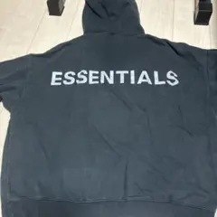 エッセンシャルズ パーカー
