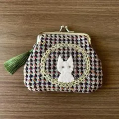 ゆるかわ猫｜ワッペン｜フェルト刺繍｜尾州ウール使用｜がま口ポーチ｜ハンドメイド