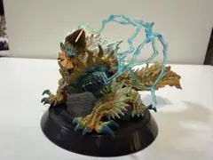 モンスターハンター　ジンオウガ　雷狼竜 フィギュア 電気エフェクト付き