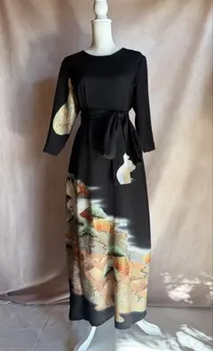 着物リメイク　黒留袖　ロングワンピース　作家物　鶴