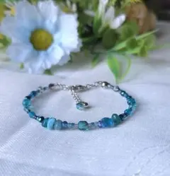 Bー196　天然石　ビーズブレスレット(ハンドメイド)　カヤナイト