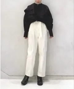 ［美品］Lily Brown CPステッチハイライズデニム パンツ ホワイト 0