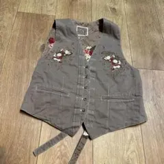 KELLY 刺繍入り　リバーシブルベスト　SIZE M