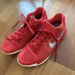 Nikeカイリー3スゥエードレッド&ユニバーシティーレッド27センチのサムネイル