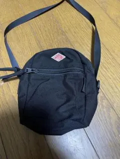 Item thumbnail for item 6f3e885a-1aa0-4f51-9cc9-2efe3360e49d