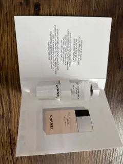 CHANELメークアップベースサンプル