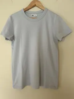 UNIQLO 水色寄りのライトグレーグレー 半袖Tシャツ