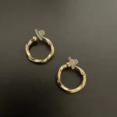 ラスト ノンホール イヤリング クッション ゴム フープ ゴールド 金 レディ