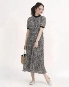 ◇美品◇即日発送◇アナトリエ シフォンプリーツワンピースのサムネイル