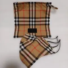 Burberry チェック柄ポーチ＆マスクセット