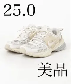 NIKE ナイキ V2K RUN スニーカー 25.0cm ウィメンズ　ホワイト