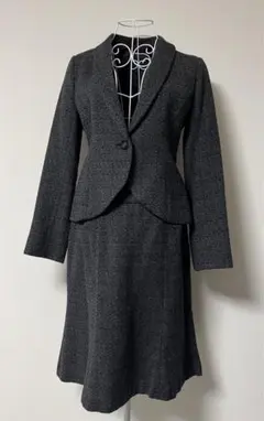 コムサイズムダークグレー ウール混合 スカートセットアップ