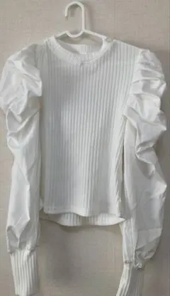 GRL ボリュームスリーブニットトップス　白