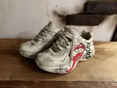 GUCCI Rhyton スニーカー リッププリント 超美品のサムネイル