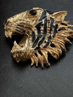 Item thumbnail for item 8d4e027d-cad3-4811-bd93-e5a5a5b5c700