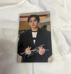 2026年最新】straykids サイン入りチェキの人気アイテム - メルカリ