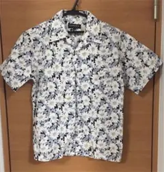 半袖シャツ