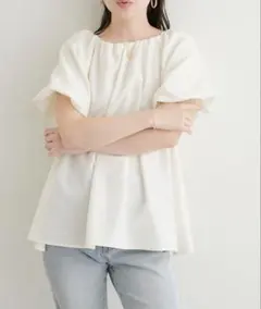 新品☆ウィムガゼット☆ラミーサテンぺプラムブラウス - メルカリ