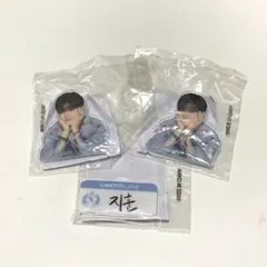 TREASURE ジフン　ファンコン　カプセルトイ　ガチャガチャ　クリップ