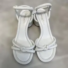 2026年最新】gianvito rossi サンダルの人気アイテム - メルカリ