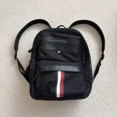 TOMMY HILFIGER バックパック ブラックのサムネイル