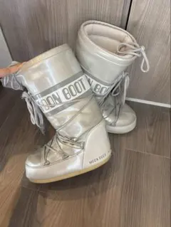 Moon Boot ロングブーツ