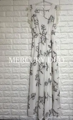 MERCURYDUO 花柄刺繍サロペット　オールインワン