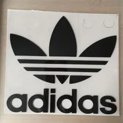 adidas ブラックロゴ アイロンプリントシート