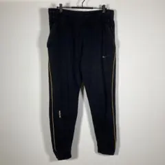 NIKE ノクタ　ジョガーパンツ　スウッシュ剥がれあり