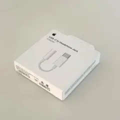 【純正】　Apple USB-C to 3.5mmヘッドフォンジャックアダプタ